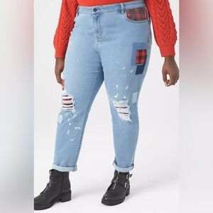 Lane Bryant Signature Fit‎ Boyfriend Jean - Light
Wash With Patchwork